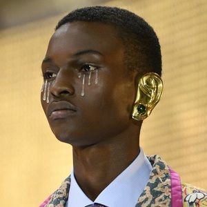 NEW GUCCI GOLD EAR CUFF